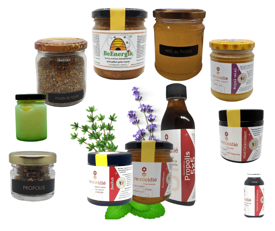 Une collection variée de produits de la ruche incluant miel, pollen, gelée royale et propolis, accompagnés d'herbes naturelles, illustrant leurs bienfaits santé.